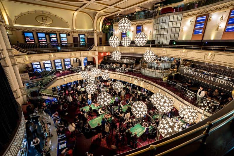 16 Best Fun Things To Do In Leicester Square 2023